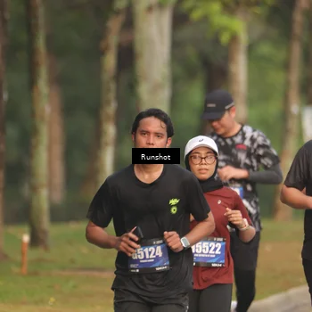 Runner Photo 5621443