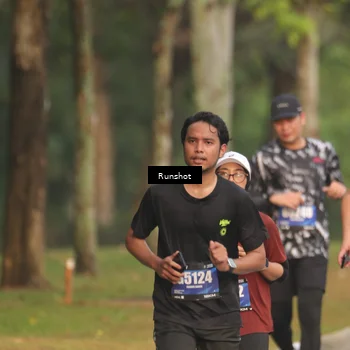 Runner Photo 5621449