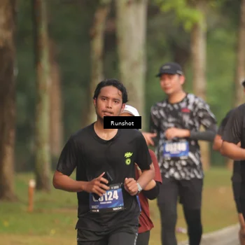 Runner Photo 5621455