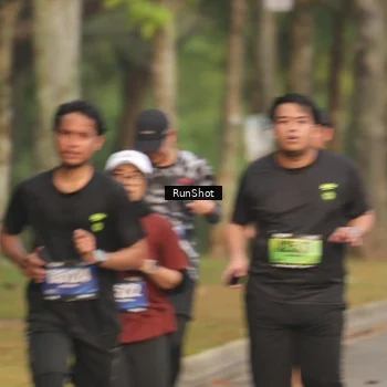 Runner Photo 5621457