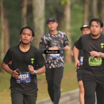 Runner Photo 5621459
