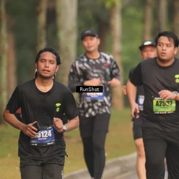 Runner Photo 5621460