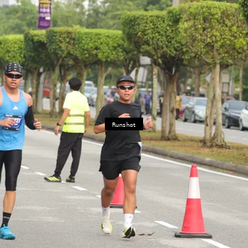 Runner Photo 5621472