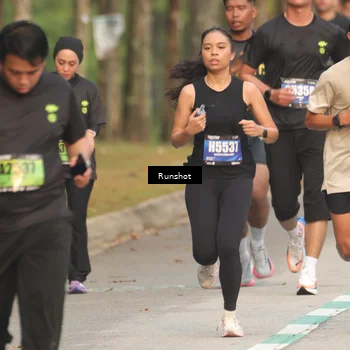 Runner Photo 5621545