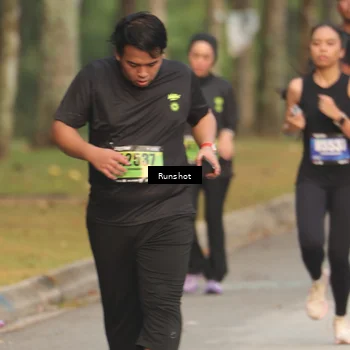 Runner Photo 5621555