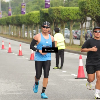 Runner Photo 5621615