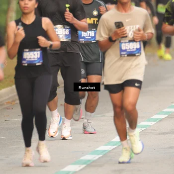 Runner Photo 5621643