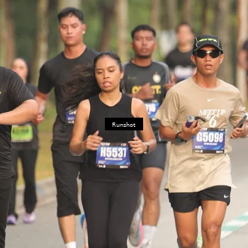Runner Photo 5621681