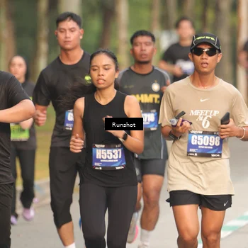 Runner Photo 5621683
