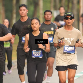Runner Photo 5621684