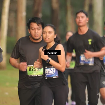Runner Photo 5621706
