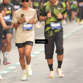 Runner Photo 5621709