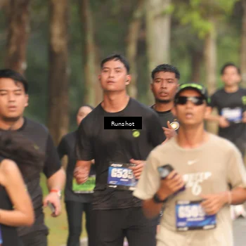 Runner Photo 5621720