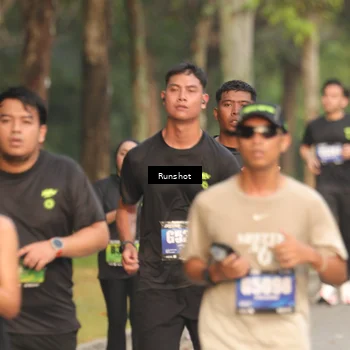 Runner Photo 5621726