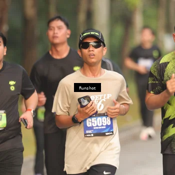 Runner Photo 5621729