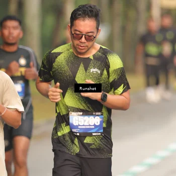 Runner Photo 5621743