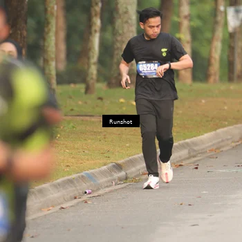 Runner Photo 5621784