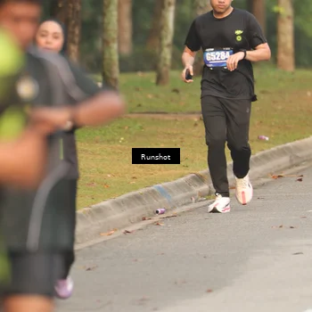 Runner Photo 5621790