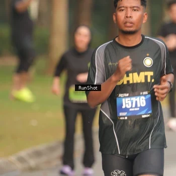 Runner Photo 5621815