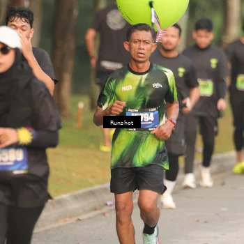 Runner Photo 5621879