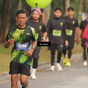 Runner Photo 5621888