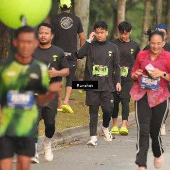 Runner Photo 5621897