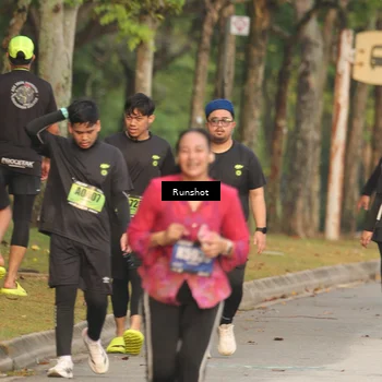 Runner Photo 5621911