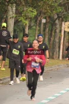 Runner Photo 5621916