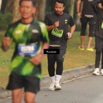 Runner Photo 5621947