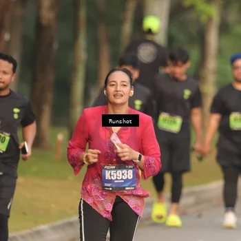 Runner Photo 5622025
