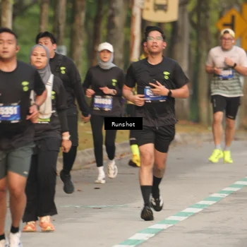 Runner Photo 5622263