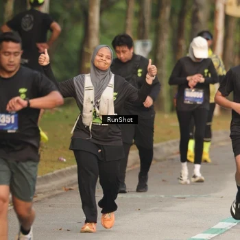 Runner Photo 5622325