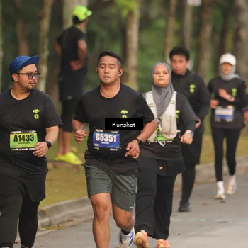 Runner Photo 5622346