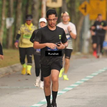 Runner Photo 5622441
