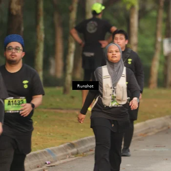 Runner Photo 5622470
