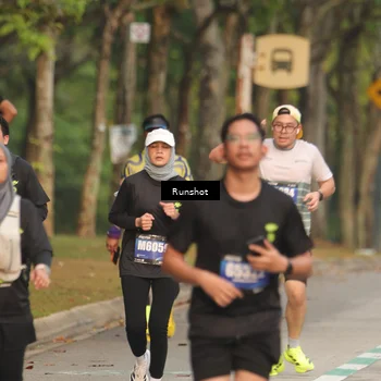 Runner Photo 5622543