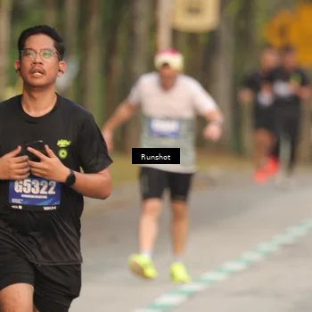 Runner Photo 5622710