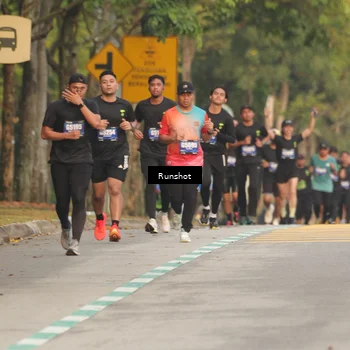Runner Photo 5622942