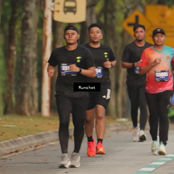 Runner Photo 5622965