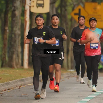 Runner Photo 5622966