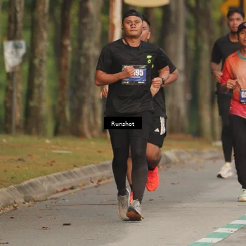 Runner Photo 5623030