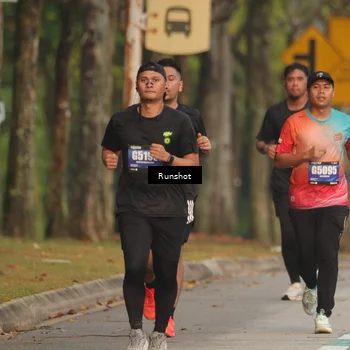 Runner Photo 5623043