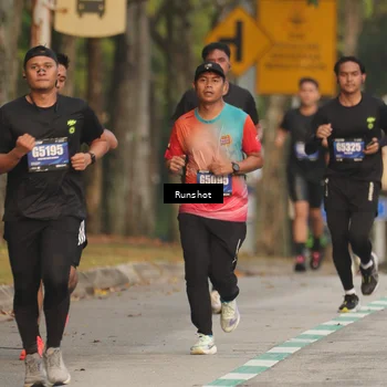 Runner Photo 5623062