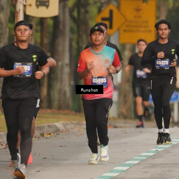 Runner Photo 5623064