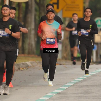 Runner Photo 5623085