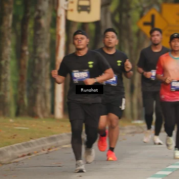 Runner Photo 5623095