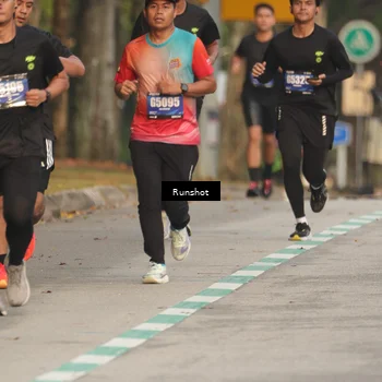 Runner Photo 5623107