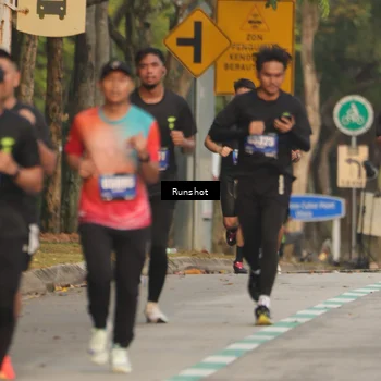 Runner Photo 5623139
