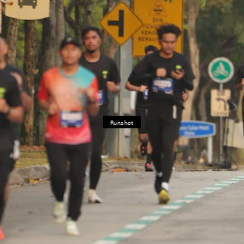 Runner Photo 5623143