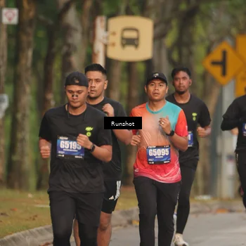 Runner Photo 5623169